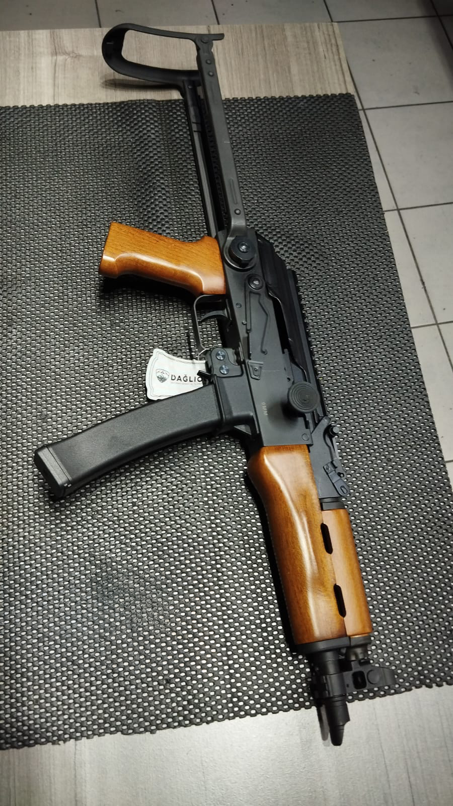 AK9